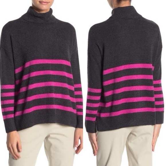 Vince Camuto NWOT Gray Striped Mockneck Sweater - Picture 1 of 8